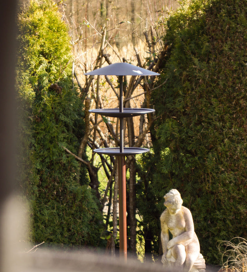 Szene mit GREIF Vogelhaus